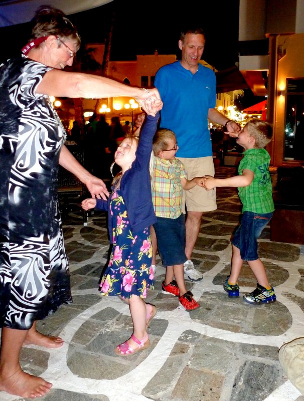 {short description of image}